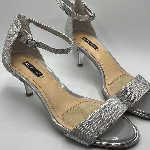 Alex Marie Heels - Picture 5 of 6